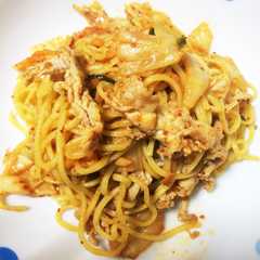 รูปของ 我が家のキムチ焼きそば٩꒰৹৺৹ઌ꒱♡