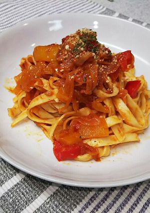 パプリカのトマトソースパスタ-レシピのメイン写真