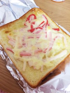 簡単!かにかまマヨネーズトースト-レシピのメイン写真