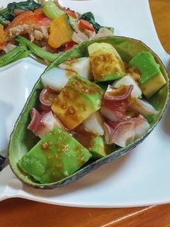 タコとアボカドのわさび醤油あえ-レシピのメイン写真