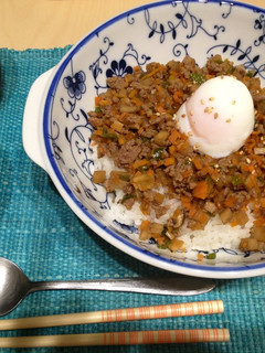 簡単和風なんちゃってガパオ丼-レシピのメイン写真