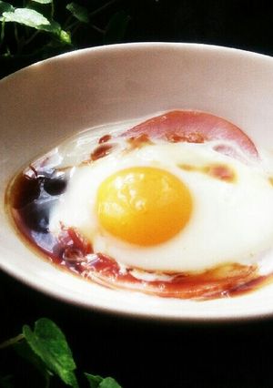 朝食に！レンジで１分★目玉焼き、ハム卵-レシピのメイン写真
