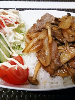 超簡単焼肉丼カフェスタイル-レシピのメイン写真