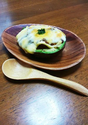 アボカドココット(カレーチーズ)-レシピのメイン写真