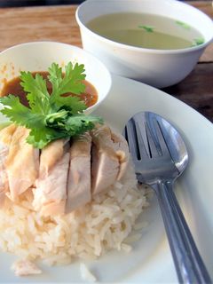 炊飯器で簡単カオマンガイ(海南鶏飯)-レシピのメイン写真