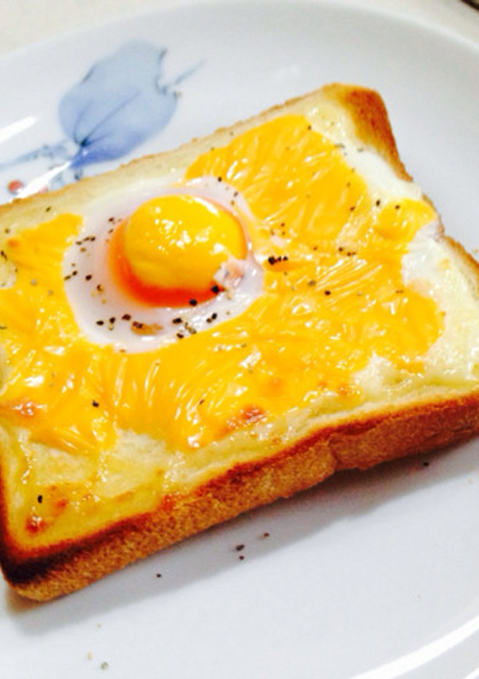 半熟たまごとマヨチーズトースト-レシピのメイン写真