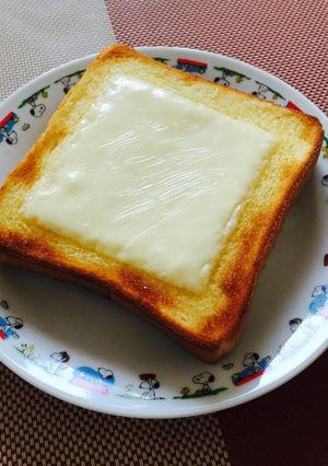 簡単スイートチーズトースト-レシピのメイン写真