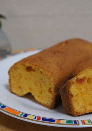 ミニトマトのパウンドケーキ おやつに☆-レシピのメイン写真