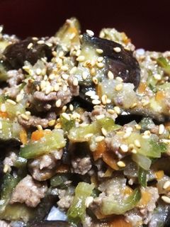 ゴーヤ入り肉味噌丼-レシピのメイン写真