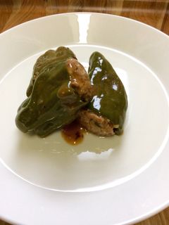 ピーマンの肉詰めチーズ入り-レシピのメイン写真