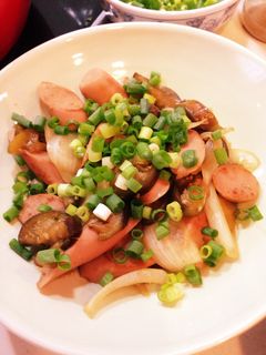 ナスと玉ねぎのめんつゆ炒め-レシピのメイン写真
