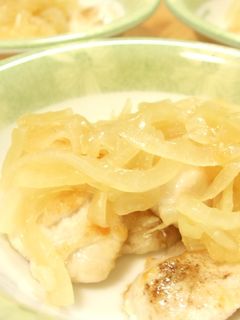 鶏胸肉と玉ねぎの照り焼き-レシピのメイン写真