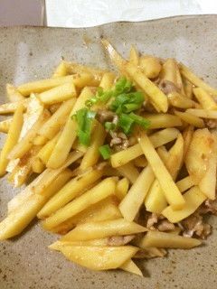 豚肉とじゃが芋の焼肉タレ炒め-レシピのメイン写真