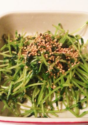簡単一品に豆苗炒め-レシピのメイン写真