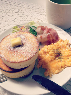 カフェ風♡厚焼きパンケーキ-レシピのメイン写真