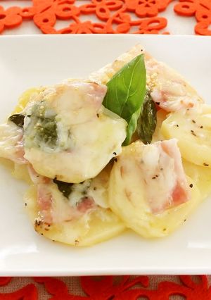 レンジで！ピザ風♪ベーコンポテチーズ-レシピのメイン写真