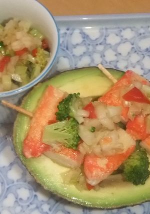 アボカドココット～カニ肉の刻み野菜ソース-レシピのメイン写真