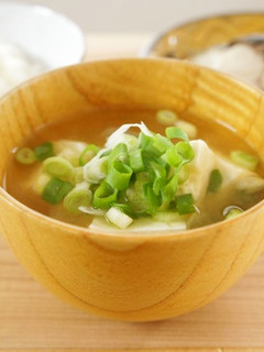 だし香る♪乾物屋基本の味噌汁~離乳食にも-レシピのメイン写真