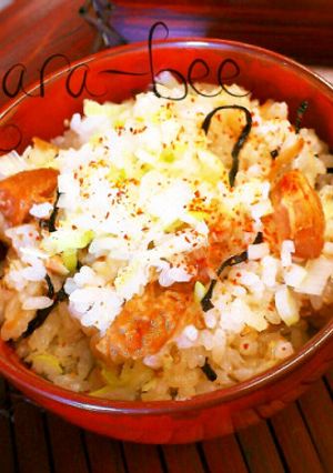 焼き鳥缶でズボラウマっ！塩こんぶ鶏めし-レシピのメイン写真