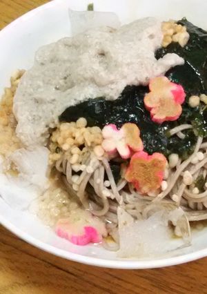 冷やし中華風、とろろワカメそば-レシピのメイン写真