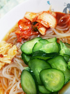 冷麺のトッピングに☆すし酢で甘酢キュウリ-レシピのメイン写真