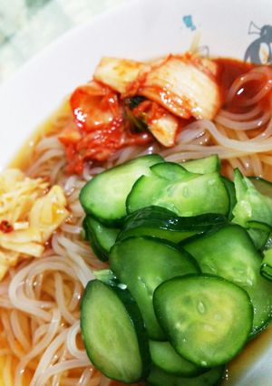 冷麺のトッピングに☆すし酢で甘酢キュウリ-レシピのメイン写真