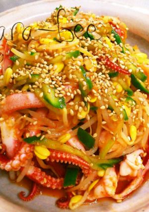 自家製キムドレでイカと豆もやしのサラダ-レシピのメイン写真