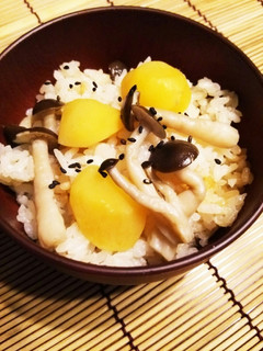 プチッと鍋★しめじと栗ご飯♪簡単!炊飯器-レシピのメイン写真