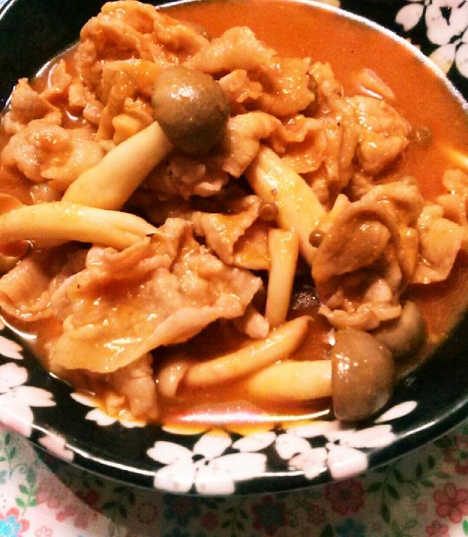 豚バラとしめじの野菜ジュース煮-レシピのメイン写真