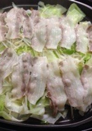 超簡単！ホットプレートde豚バラキャベツ-レシピのメイン写真