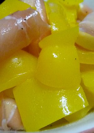 黄パプリカと生ハムチーズのマリネ風サラダ-レシピのメイン写真