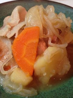 煮くずれ一歩手前の我が家の肉じゃが-レシピのメイン写真