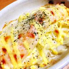 รูปของ サーモンと玉ねぎのマヨチーズ焼き♬