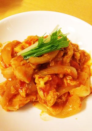 節約・鶏胸肉と卵で親子チリソース-レシピのメイン写真