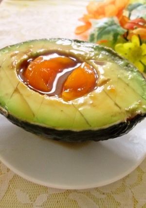 味付け冷凍卵のアボカドココット-レシピのメイン写真