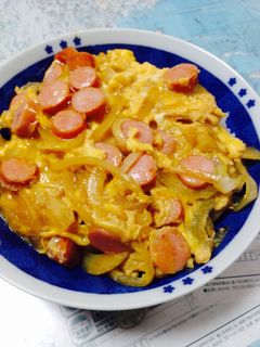 ウインナーで親子丼-レシピのメイン写真