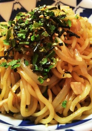 ル・クルーゼで一気に３人分焼きそば☆-レシピのメイン写真