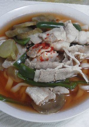 トムヤムクン風冷やし肉うどん-レシピのメイン写真