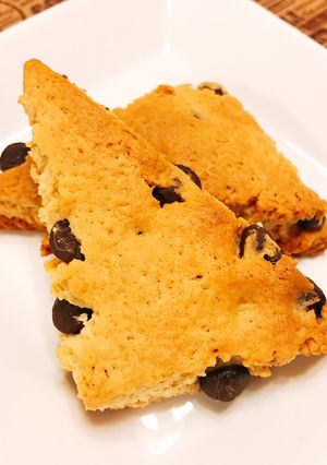 スタバ風チョコレートチャンクスコーン-レシピのメイン写真