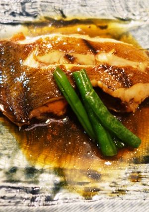 フライパンで簡単♪少し甘いカレイの煮付け-レシピのメイン写真