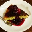 ベリーソースのバナナホットケーキ