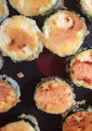 焼きズッキーニのパルメザンチーズのせ-レシピのメイン写真