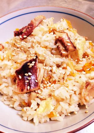 簡単美味しい！スルメ下足で炊き込み御飯-レシピのメイン写真