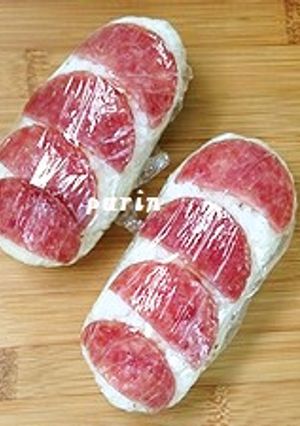 サラミのスティックおにぎり-レシピのメイン写真