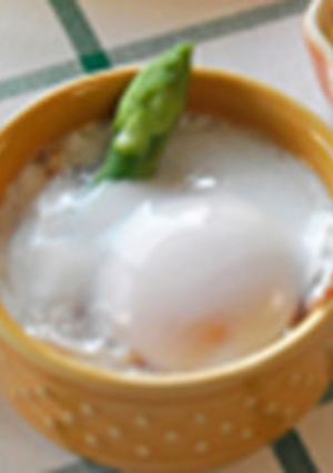 【食育】アスパラとベーコンのココット-レシピのメイン写真