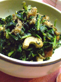 ご飯にのっけて♪大根菜の炒め物-レシピのメイン写真