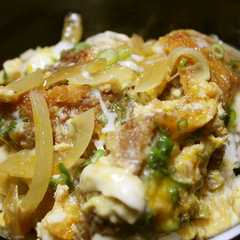 รูปของ ミルフィーユカツ丼