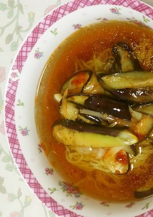 ラーメンアレンジ！辛いナスラーメン-レシピのメイン写真
