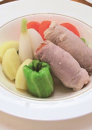 豚もも肉とソーセージのポテ-レシピのメイン写真