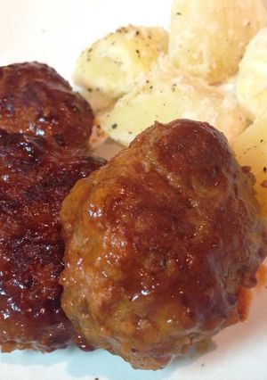 フライパンで作る簡単煮込みハンバーグ-レシピのメイン写真